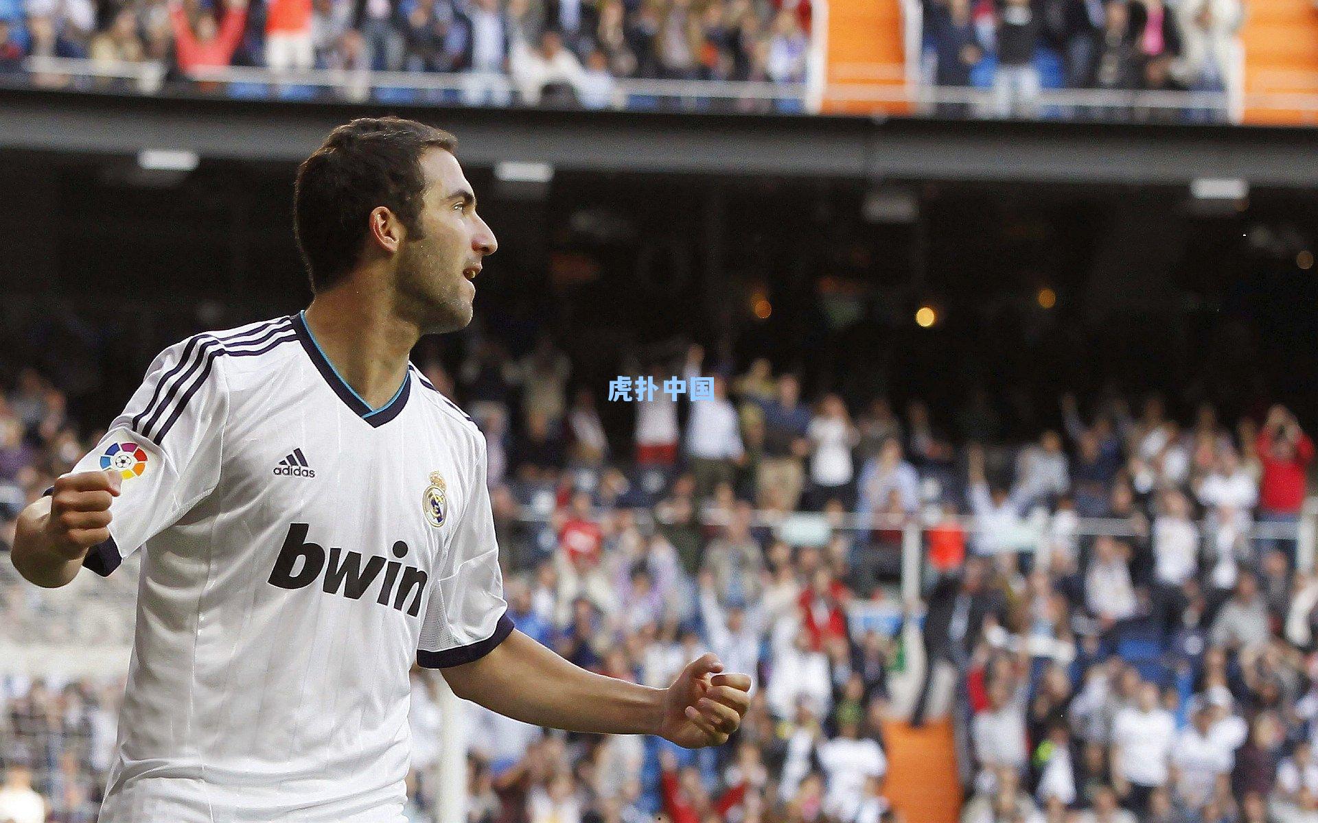 浓眉坚守鹈鹕初心不改，流言蜚语中见证忠诚的力量