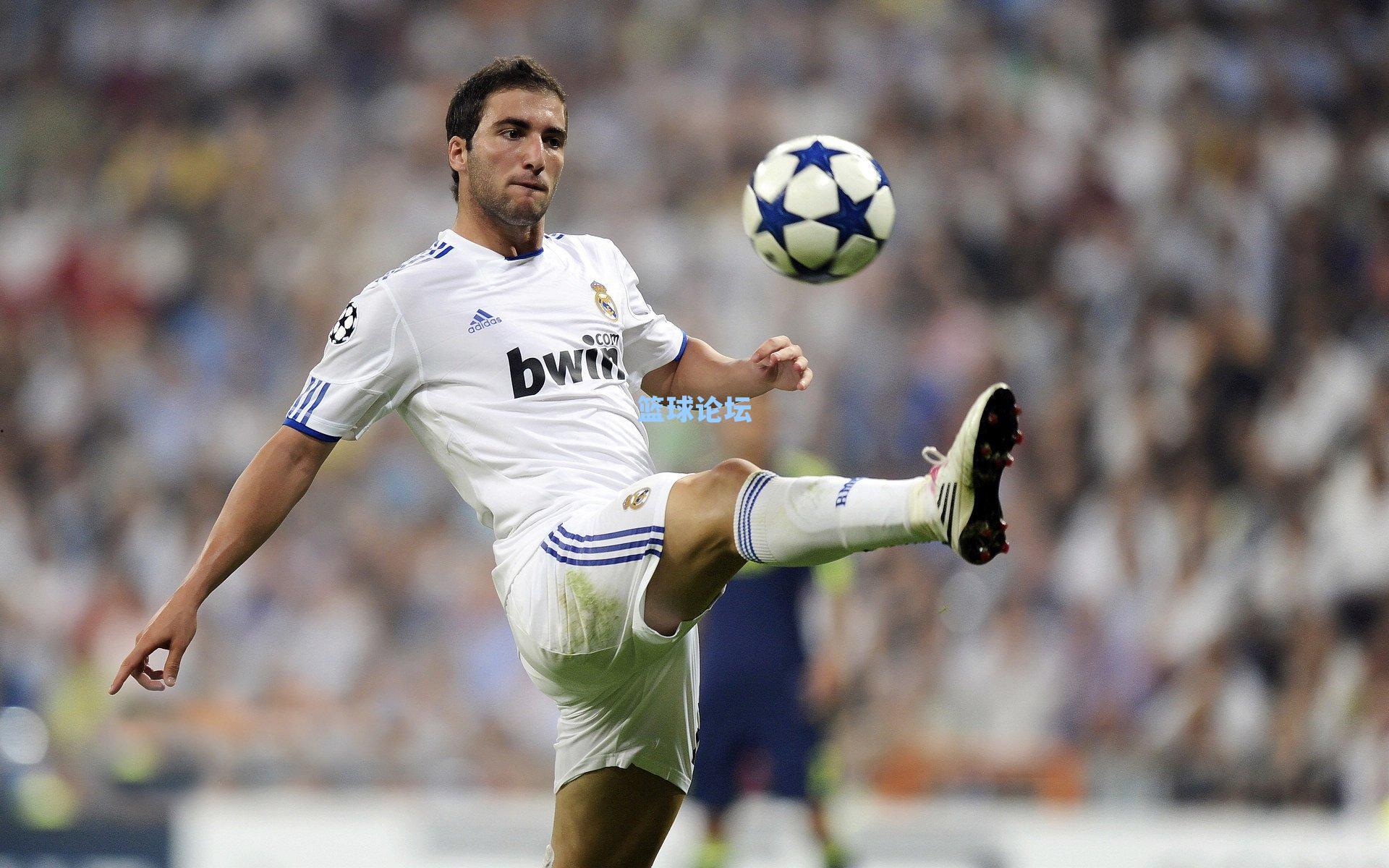 29连败!沃克生涯难破詹姆斯魔咒 宿命对决再添悲情篇章