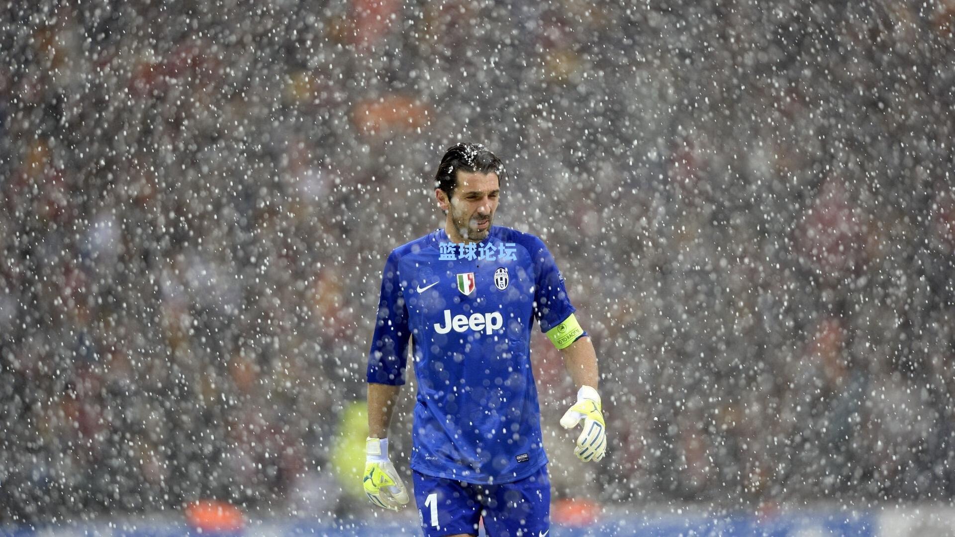 红黑军团夏窗标王强势复苏 新中锋崛起引领米兰复兴浪潮